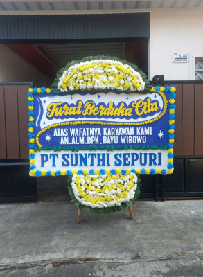 Papan Bunga Duka di Peureulak Barat